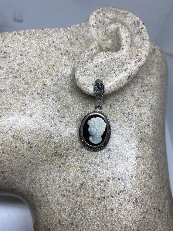 Vintage Black Onyx Cameo Earrings - image 3