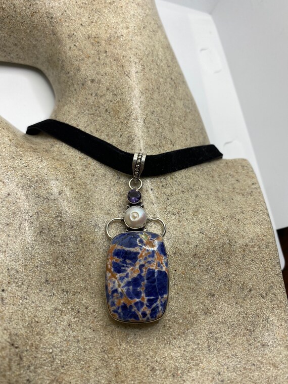 Vintage  Hand Made Tibetan Lapis Necklace. - image 2