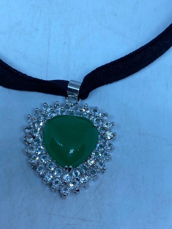 Vintage Green Jade Heart Choker Gold Finish Neckl… - image 4