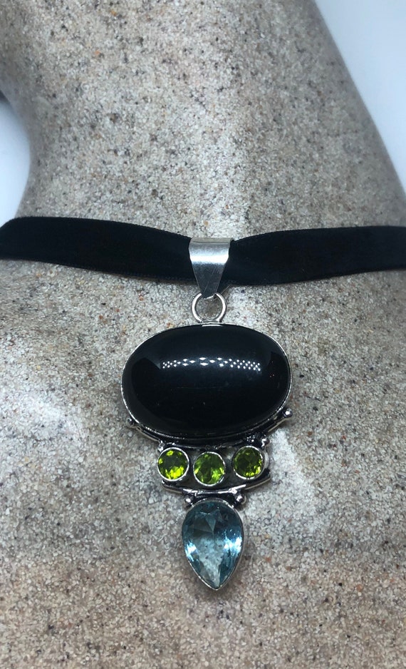 Vintage Silver Black Onyx Peridot Blue Topaz Choke