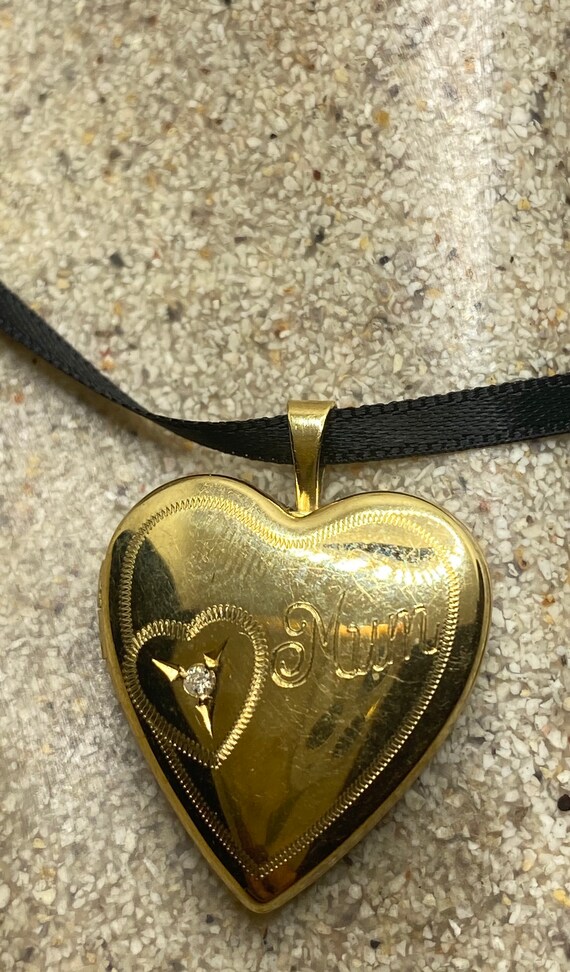 vintage heart locket choker Gem