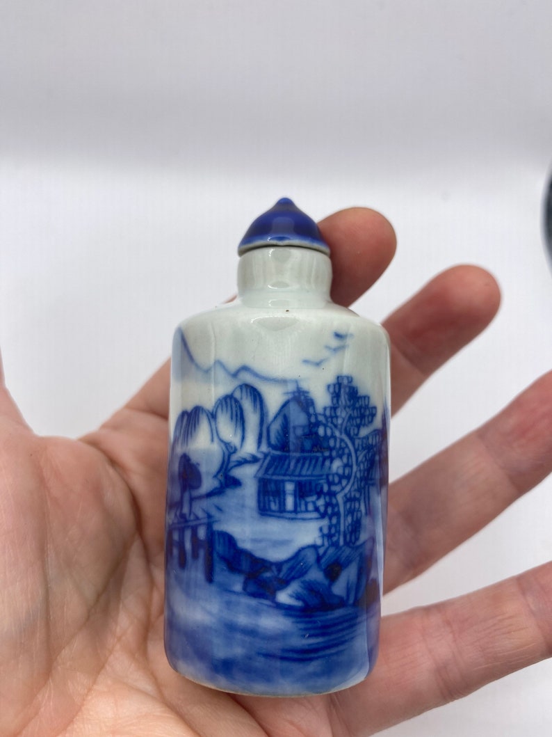 Vintage Dragon Bottle Snuff Perfume Flask Hand store Painted Porcelain