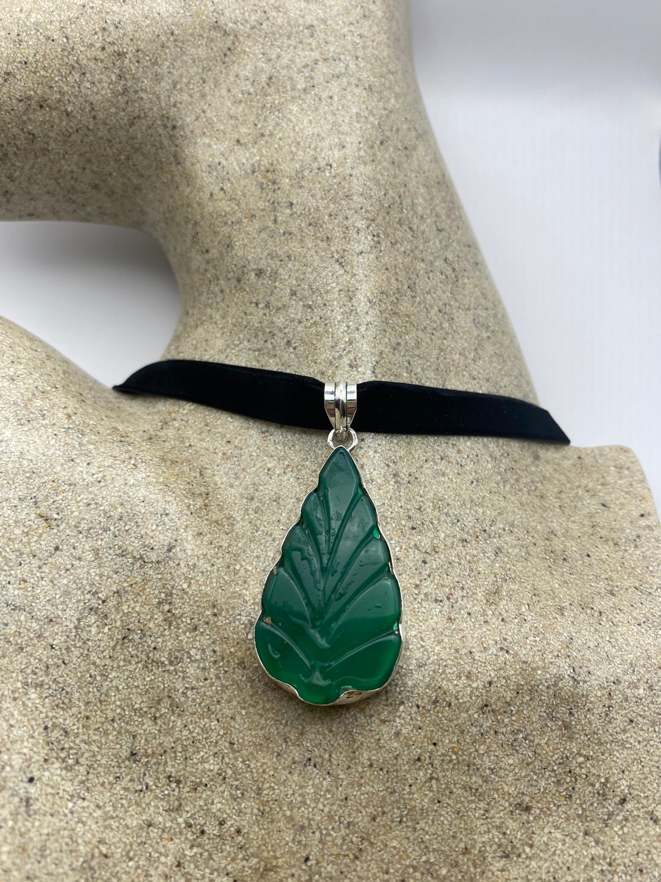 Vintage-Grün Aventurin Jade Choker Silber Finish Halsketten-Anhänger