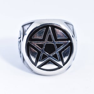 Vintage Gothic Silver Stainless Steel Pentacle Star Mens Ring