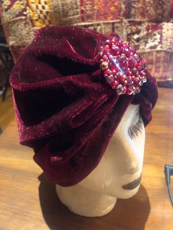 Vintage Burgundy stretch velvet Deco Turban Hat