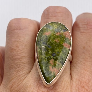 Vintage Green Unikcyte Silver Ring Size 9