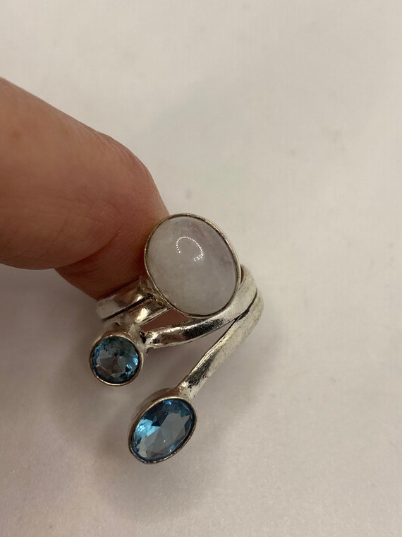 Vintage Genuine Blue White Rainbow Moonstone Ring - image 8