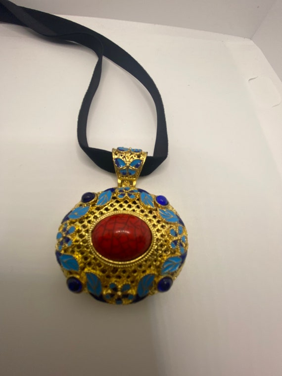 Vintage Cloisonné Choker Pendant Necklace Golden … - image 5