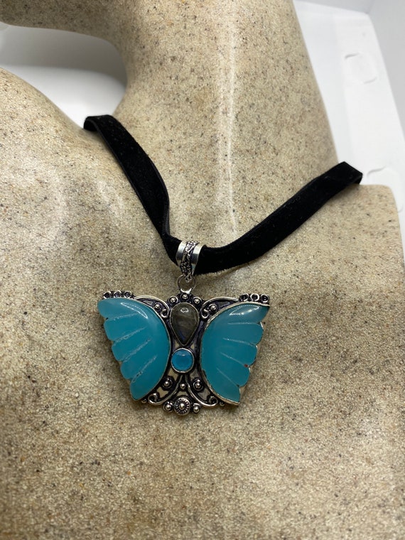 Vintage Blue Chalcedony Butterfly Choker Necklace - image 3