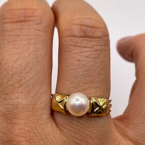 Vintage Cultured Pearl 925 Sterling Silver Ring