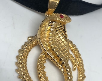 vintage Golden stainless steel Cobra Snake Choker Necklace