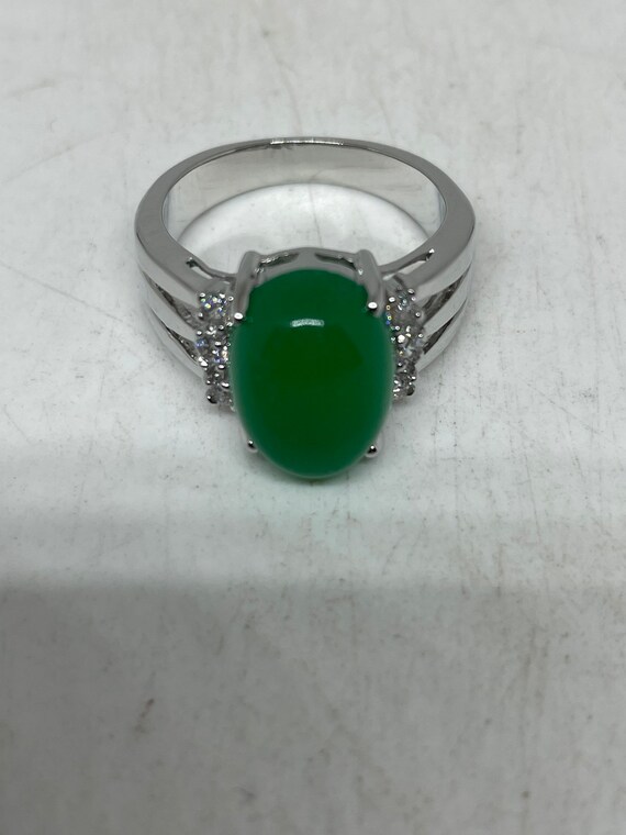 Vintage Lucky Green Nephrite Jade Ring - image 5