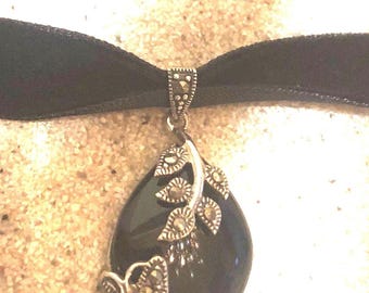 Vintage Marcasite 925 Sterling Silver Black Onyx Choker Dangle Pendant Necklace