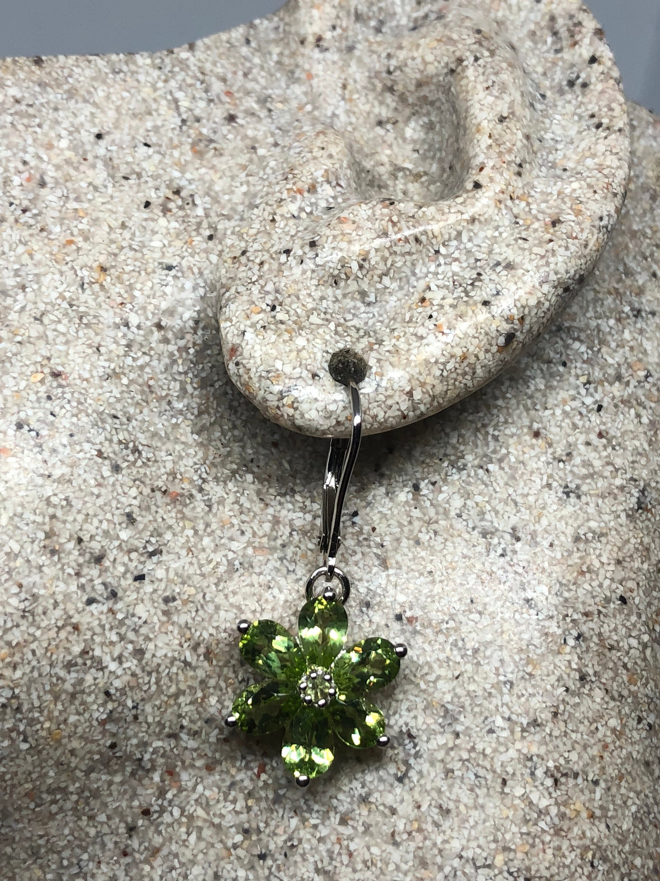 Boucles D'oreilles Anciennes - Péridot Vert Sur Argent Massif 925 - Dormeuses