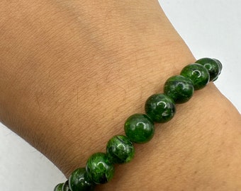 Vintage Green Jade Beaded Graduated Bracelet