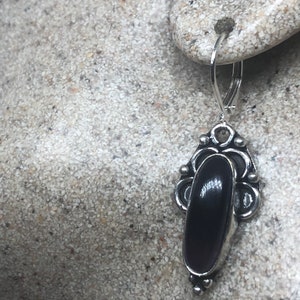 Vintage Silber Ohrringe | Lila Amethyst Edelstein Antique Style Setting 925 Sterling Silber Leverback baumeln lassende Tropfen Ohrringe