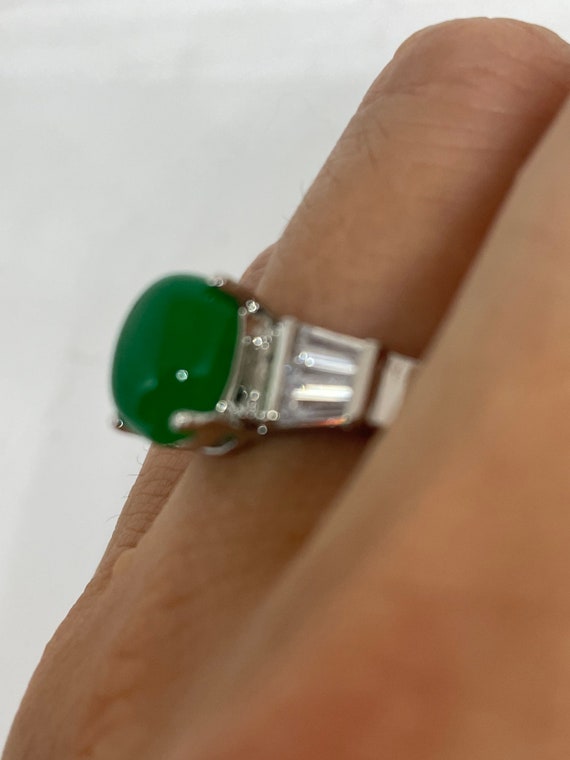 Vintage Lucky Green Nephrite Jade Ring