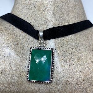 Vintage Roher Smaragd Kristall Choker Anhänger