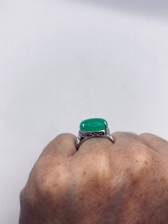 Vintage Lucky Green Nephrite Jade Heart Ring - image 7