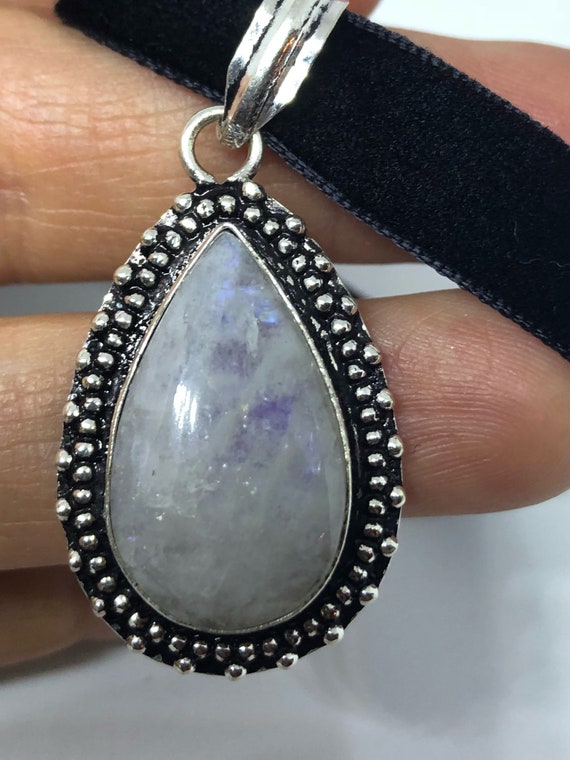 Vintage Rainbow Moonstone Choker White Bronze Pen… - image 1