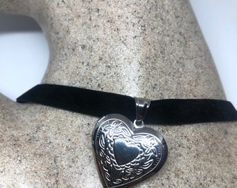 Vintage Heart Locket Choker Silver Stainless Steel Deco Etched Necklace