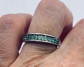 Vintage Band Green Chrome Diopside Filigree Setting Sterling Silver Ring