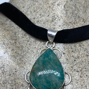 Handmade Vintage Green Chrysoprase Crystal Choker Pendant