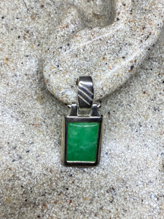 Vintage Green Jade Gemstone Sterling Silver HEart… - image 3