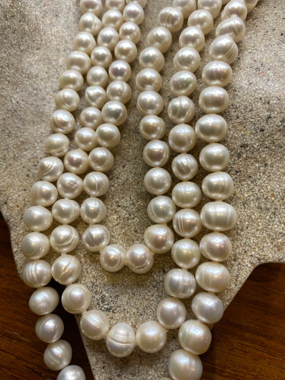 Vintage Hand Knotted White Pearl 3 Strand Necklace - image 2