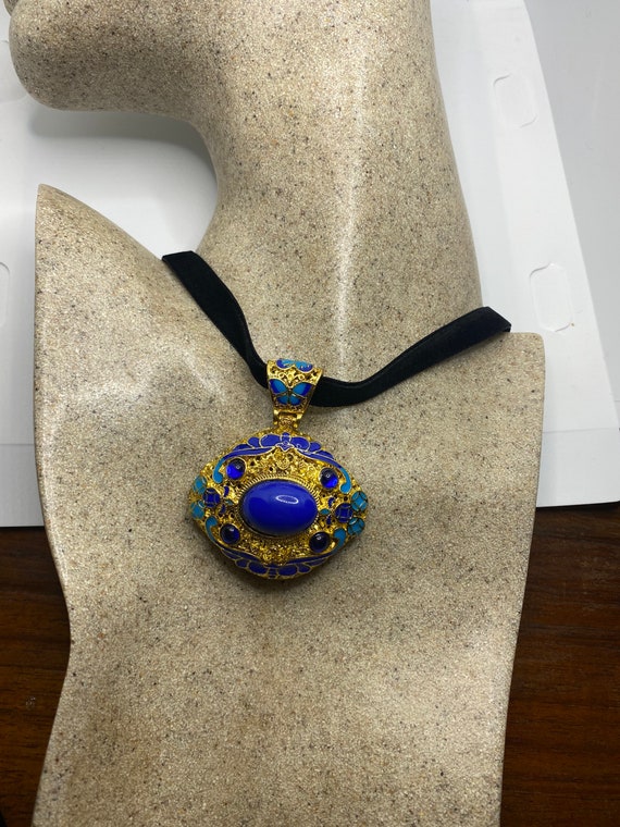 Vintage Cloisonné Choker Pendant Necklace Golden w