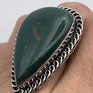 Vintage Green Agate Silver Cocktail Ring