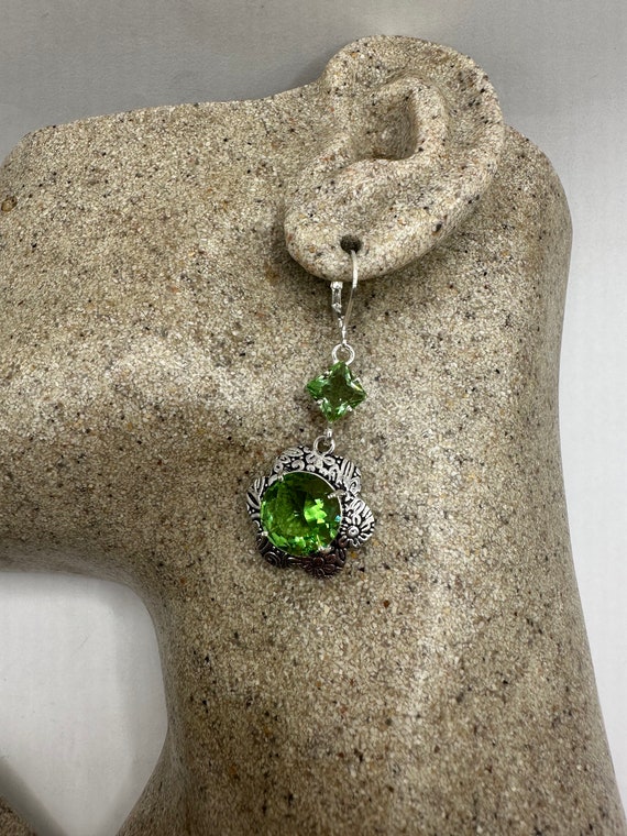 Antique Vintage Green Glass Silver Dangle Earrings - image 1