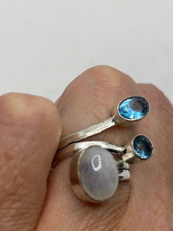 Vintage Genuine Blue White Rainbow Moonstone Ring - image 7