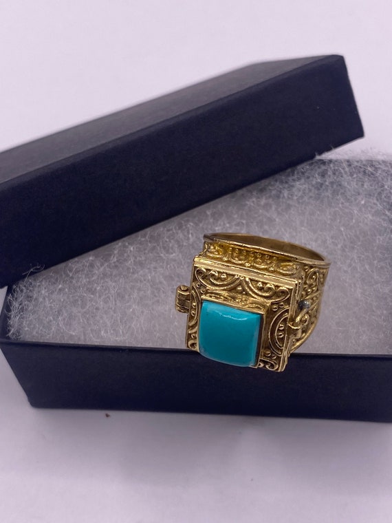 Vintage Gold Turquoise Brass Poison Pillbox Ring - image 3