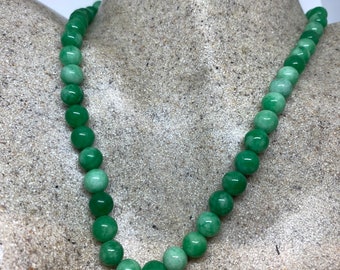 Vintage Jade beaded 16 Inch Necklace