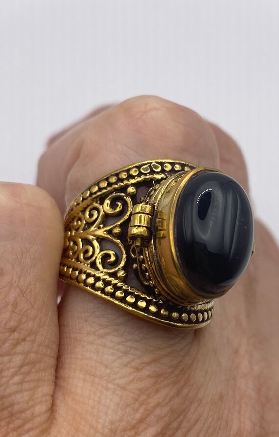Vintage Black Onyx Brass Poison Pillbox Ring - image 2
