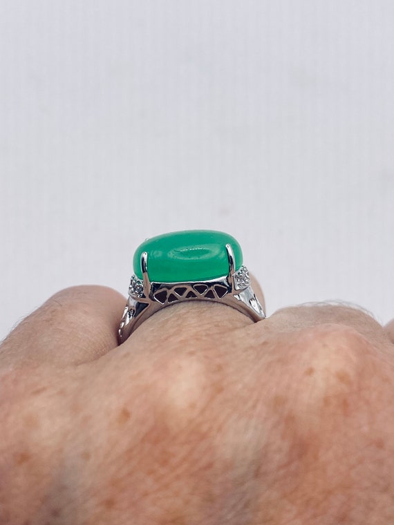 Vintage Lucky Green Nephrite Jade Heart Ring - image 5
