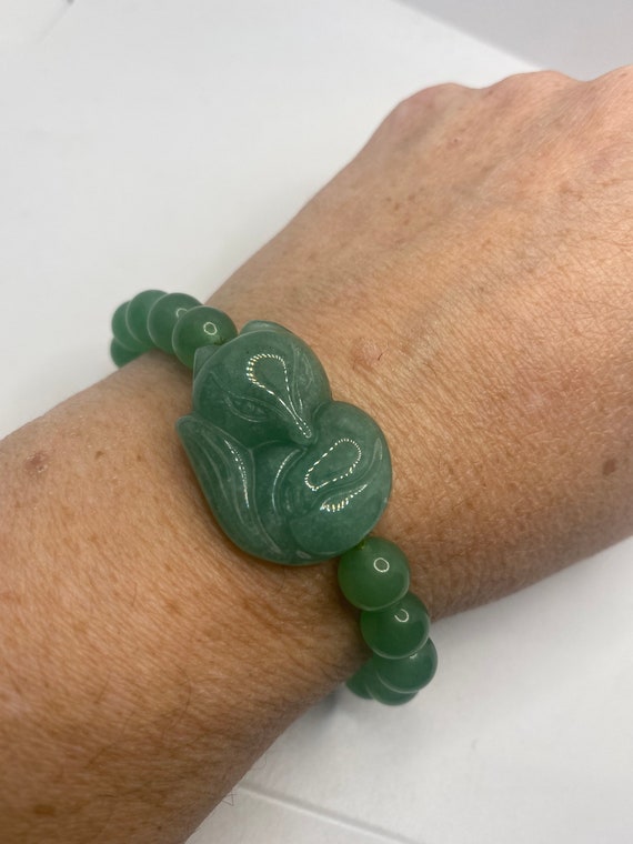 Vintage Green Jade Fox Lucky Stretch Bracelet