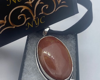 Vintage Carnelian Agate Pendant Necklace