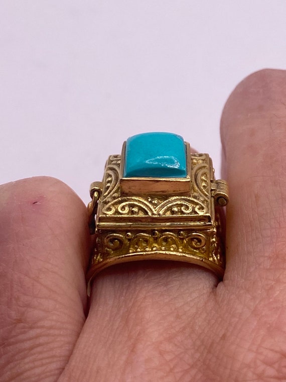 Vintage Gold Turquoise Brass Poison Pillbox Ring - image 2