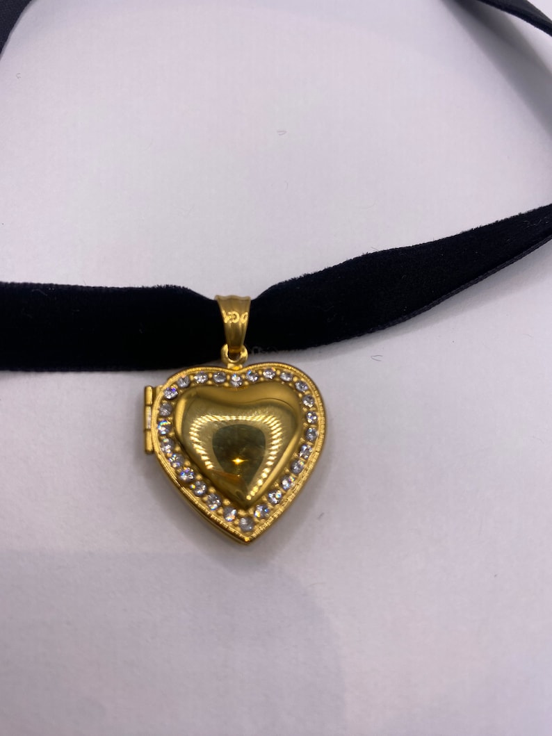 Vintage Heart Locket Choker Goldenen Stainless Steel Deco Etched ...