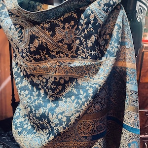 Jamawar Blue Gold Paisley Brocade Pashmina Scarf Wrap Shawl