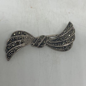 Vintage Bow Pin Marcasite 925 Sterling Silver Brooch