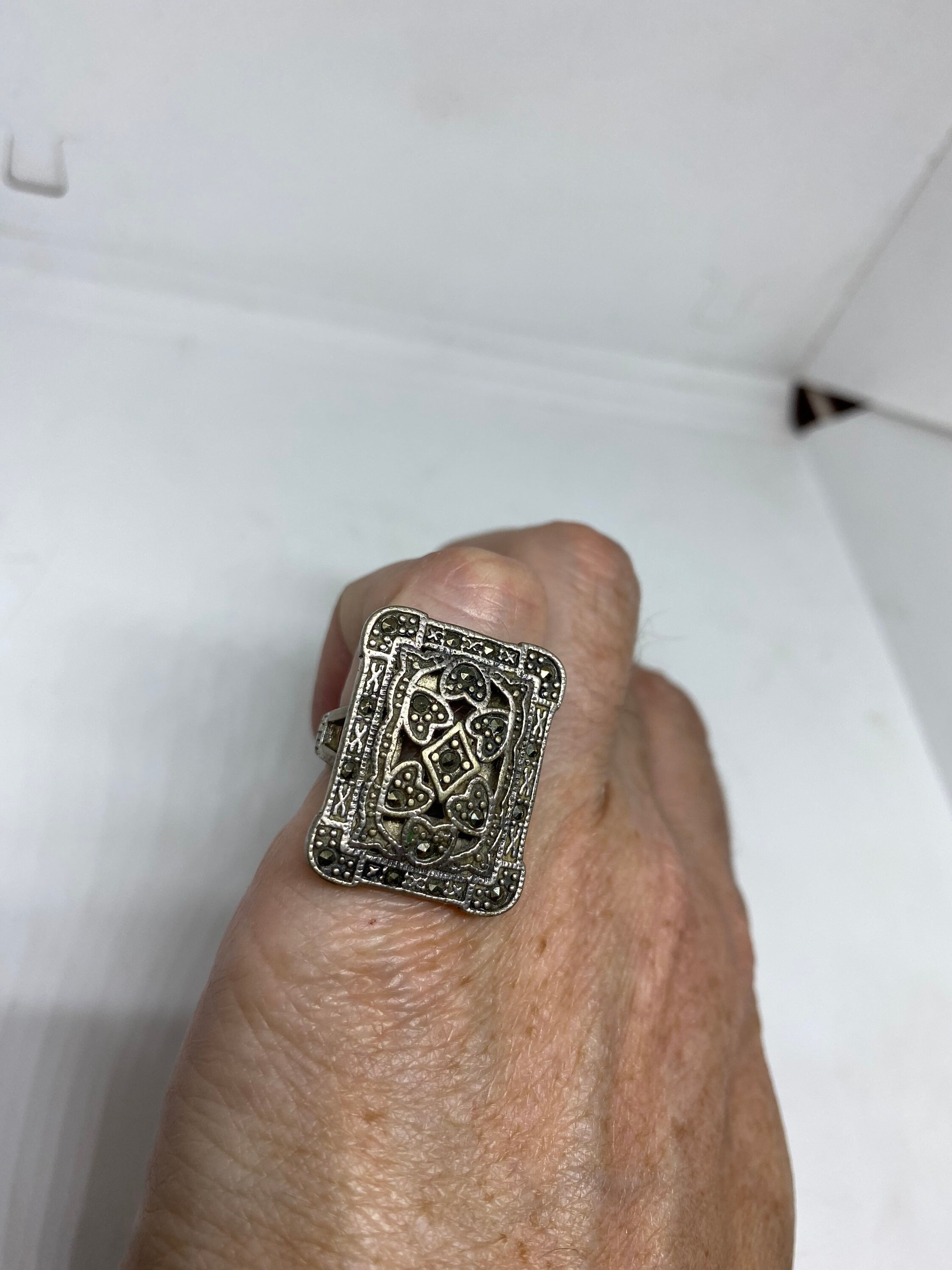 ヴィンテージ ハンドメイド 本物 スイス マーカサイト ヴィンテージ ハンドメイド 本物 スイス マーカサイト
