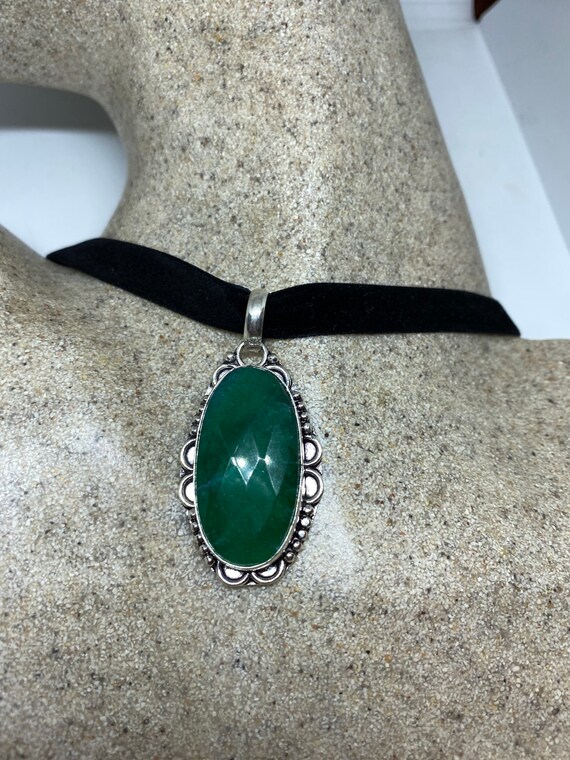 Vintage Green Raw Emerald Crystal Choker Pendant - image 4