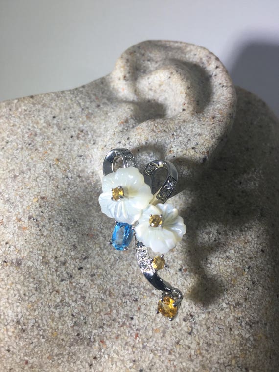 Vintage Genuine Gemstone  Mother of Pearl Flower … - image 1
