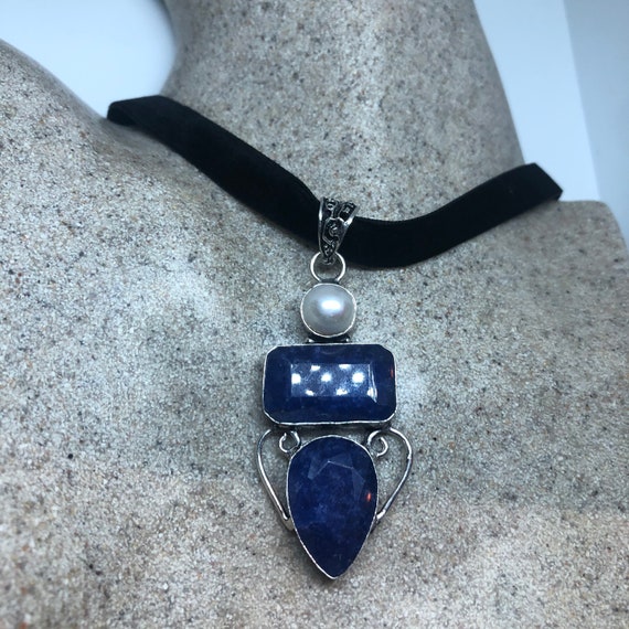 Vintage Raw Blue Sapphire and Pearl Choker Pendant - image 3