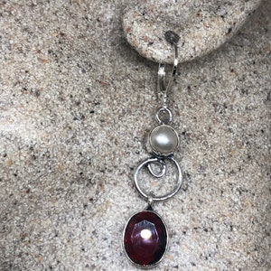 Vintage Genuine Garnet and Pearl Sterling Silver Dangle Earrings