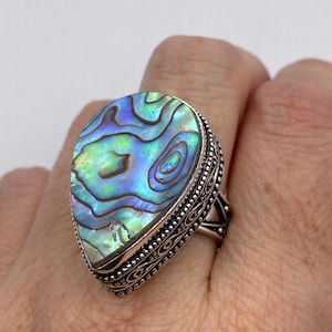 Vintage Green Abalone White Bronze Silver Cocktail Ring