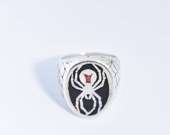 Vintage bague pour hommes de style amérindien du sud-ouest de la veuve noire avec incrustation d'araignées